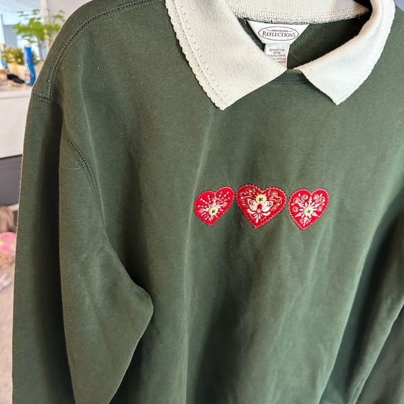 Vintage Northern Reflections Olive Green Top with Red Heart Embroidery - Picture 4 of 8